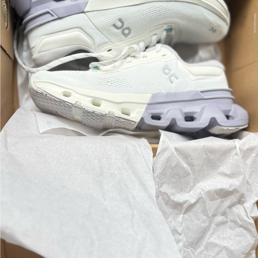 On Cloudflyer Running White and Lilac  running Shoe